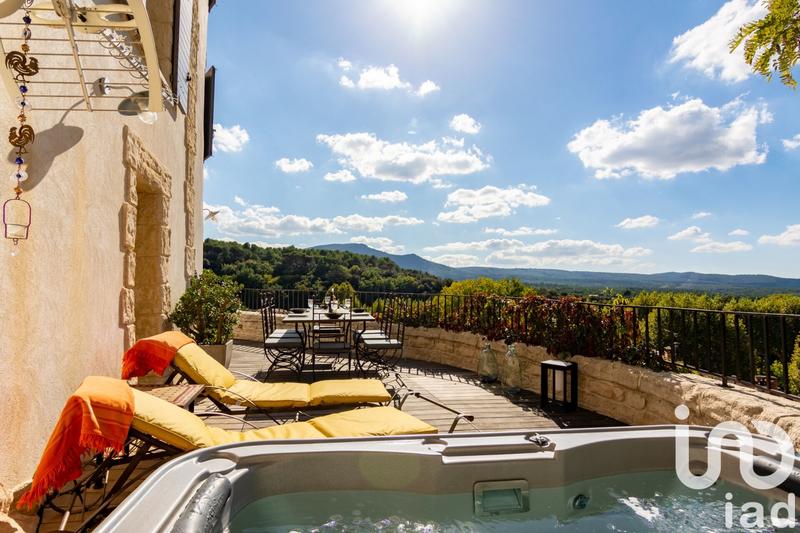 Maison de village - 88 m² - 5 pièces