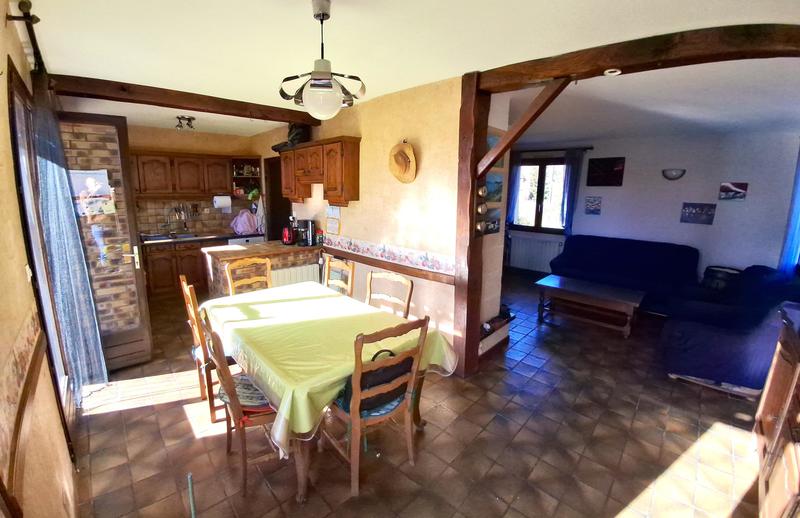 Maison - 120 m² - 6 pièces