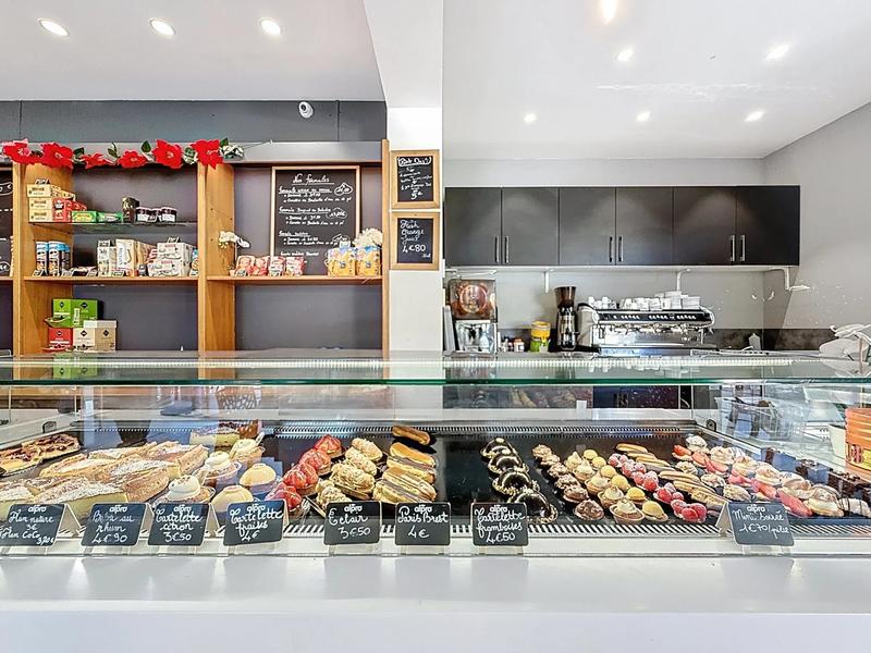 Fonds de commerce - 220 m²