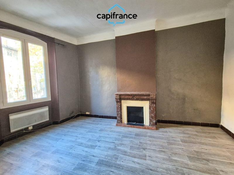 Appartement - 80 m² - 3 pièces