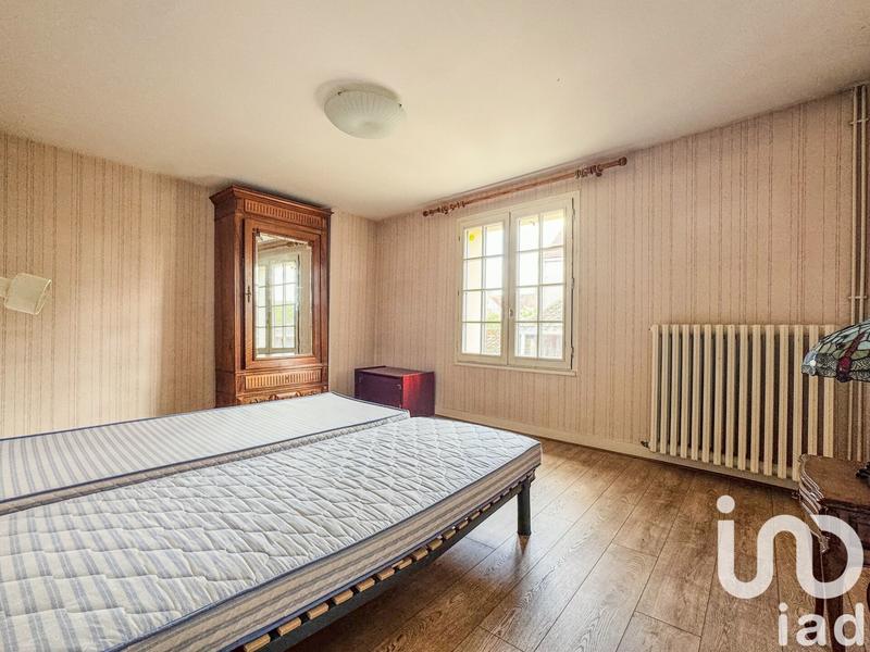 Maison - 206 m² - 8 pièces