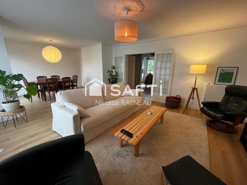 Appartement - 101 m² - 5 pièces