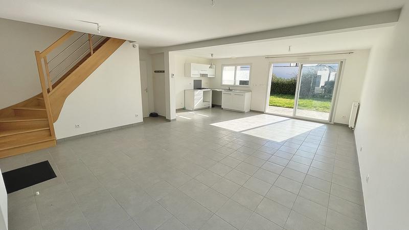 Maison contemporaine - 110 m² - 6 pièces