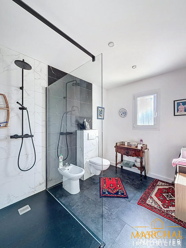 Maison - 85 m² - 3 pièces