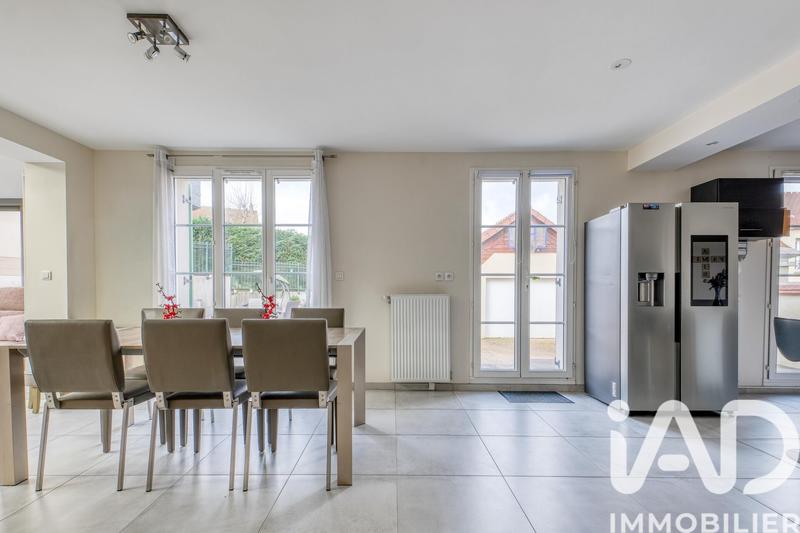 Maison - 138 m² - 6 pièces