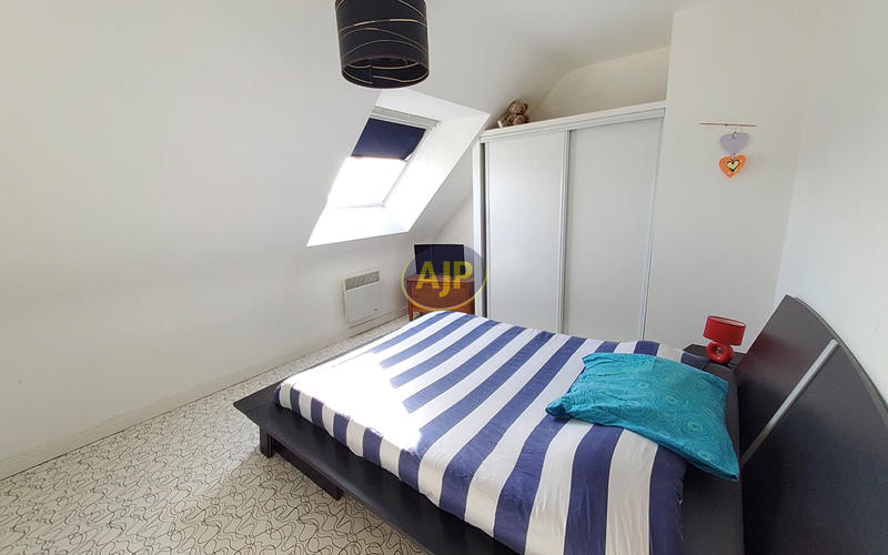 Maison - 88 m² - 6 pièces