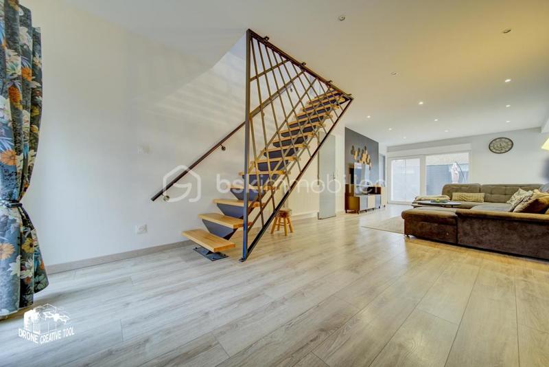 Maison de ville - 135 m² - 7 pièces