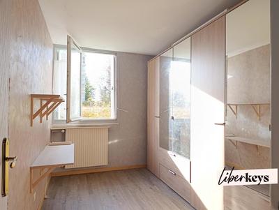 Appartement - 100 m² - 5 pièces