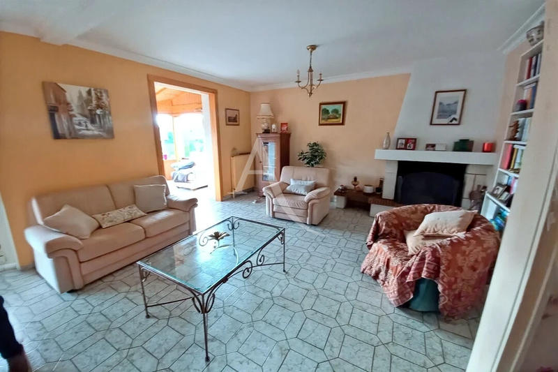 Maison - 120 m² - 5 pièces