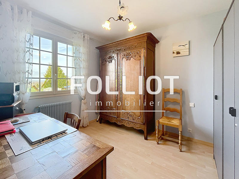 Maison - 90 m² - 6 pièces