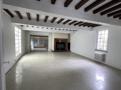 Propriété - 200 m² - 8 pièces