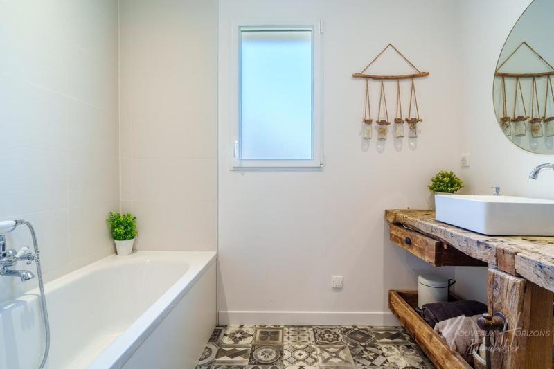 Maison - 182 m² - 7 pièces