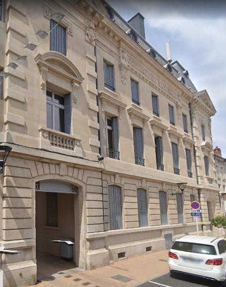 Appartement - 94 m² - 4 pièces