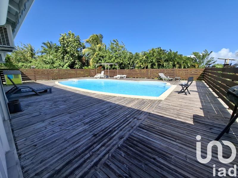 Maison - 175 m² - 9 pièces