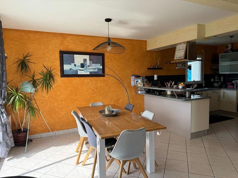 Maison - 123 m² - 6 pièces