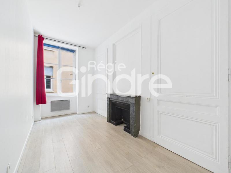 Appartement - 77 m² - 4 pièces