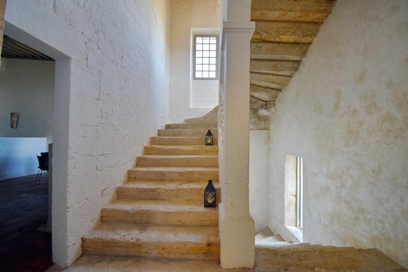 Maison - 400 m² - 12 pièces