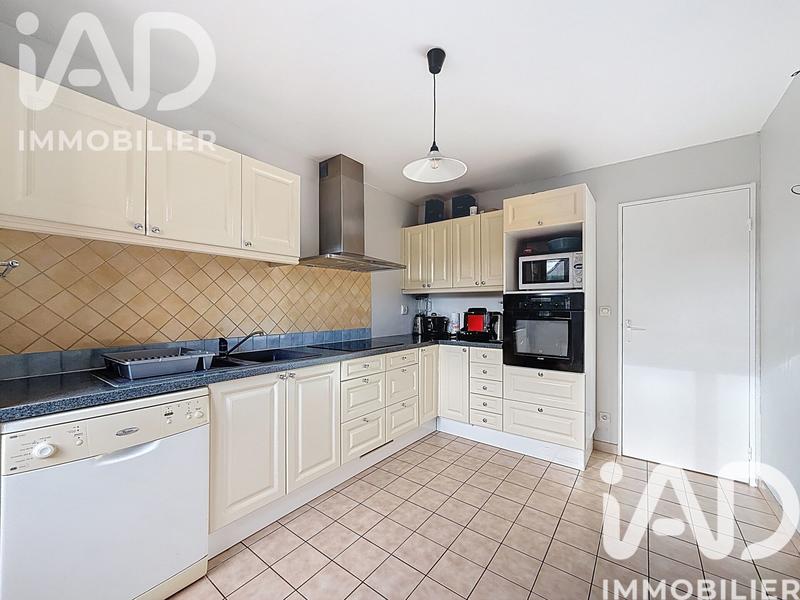 Maison - 135 m² - 6 pièces