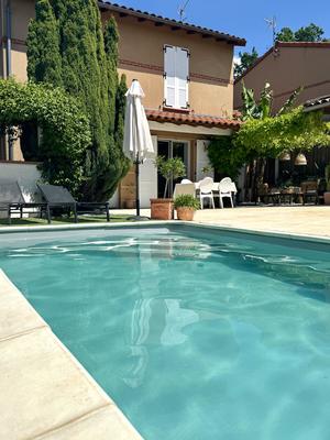 Maison - 97 m² - 6 pièces