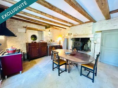 Maison - 215 m² - 8 pièces