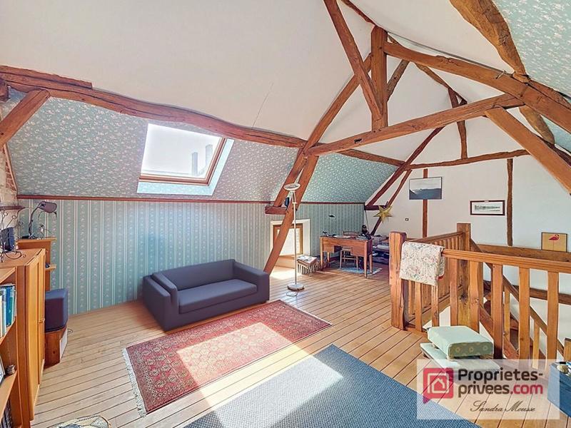 Maison - 266 m² - 8 pièces