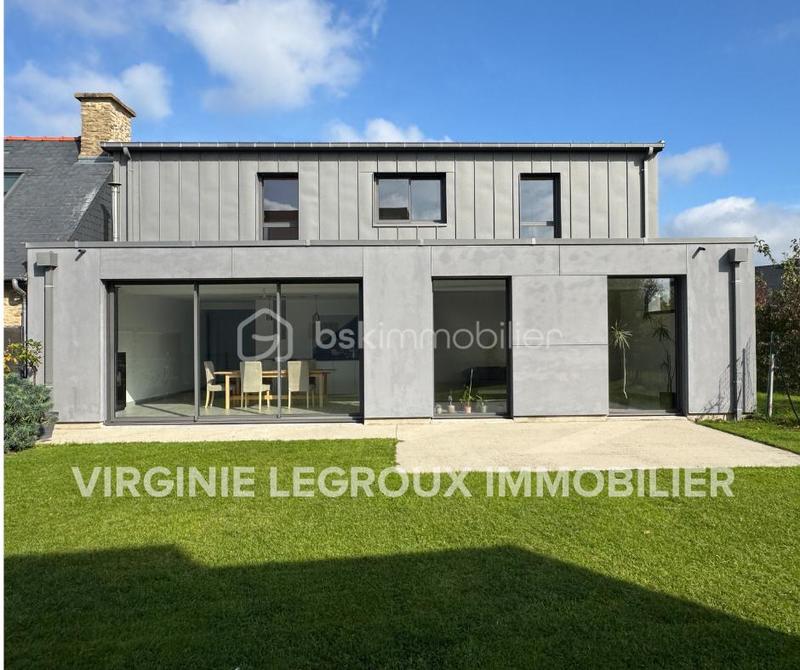 Maison - 140 m² - 5 pièces