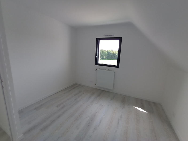 Maison - 92 m² - 5 pièces