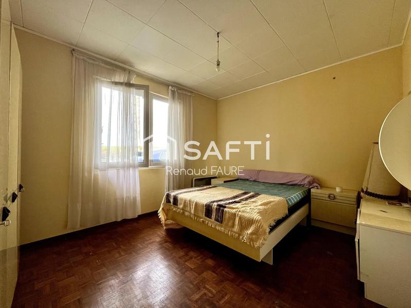 Maison - 90 m² - 4 pièces