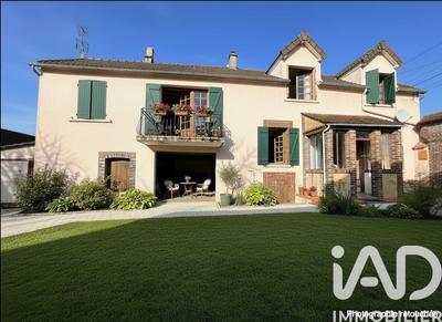 Maison de village - 105 m² - 4 pièces