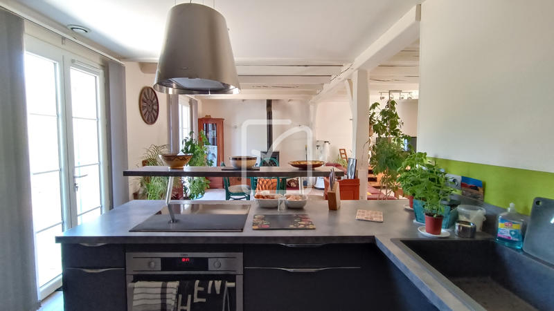 Maison - 171 m² - 7 pièces