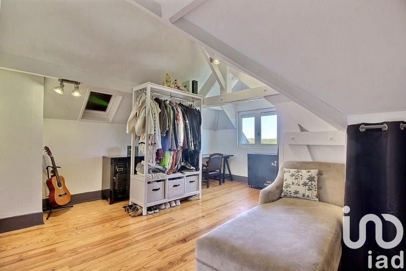 Maison - 200 m² - 7 pièces