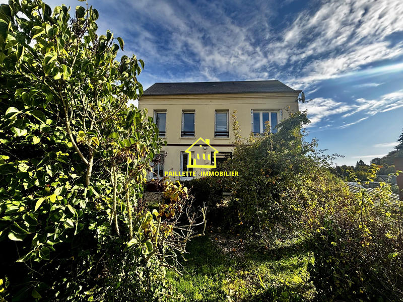 Maison - 94 m² - 5 pièces