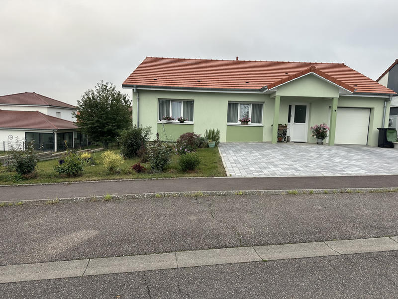 Maison - 107 m² - 4 pièces