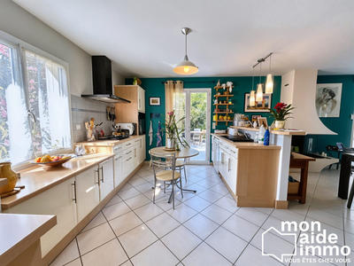 Maison - 150 m² - 5 pièces