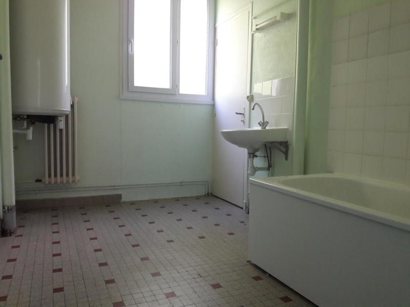 Appartement - 85 m² - 5 pièces