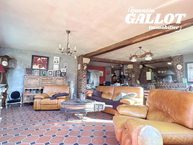 Divers - 324 m² - 10 pièces