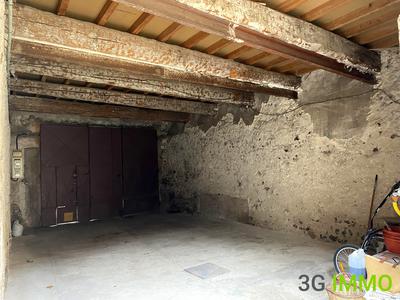 Maison - 254 m² - 8 pièces