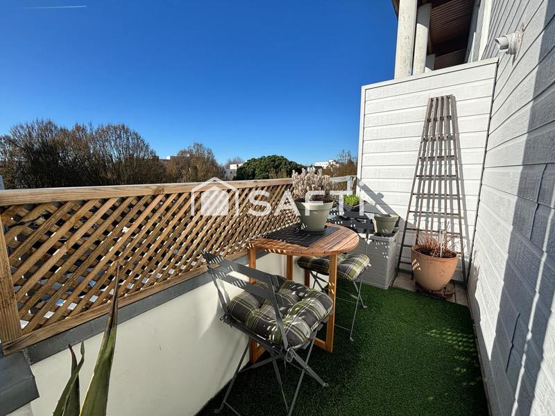 Appartement - 84 m² - 4 pièces