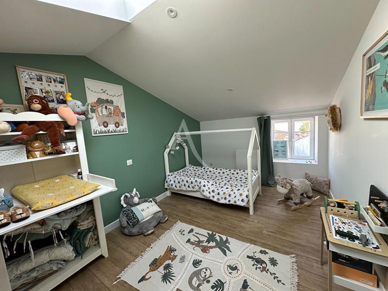 Maison - 189 m² - 7 pièces