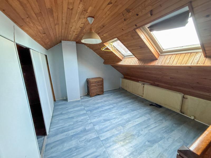 Maison - 96 m² - 4 pièces