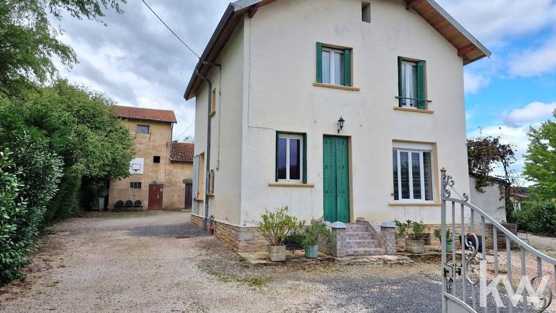 Maison - 102 m² - 5 pièces