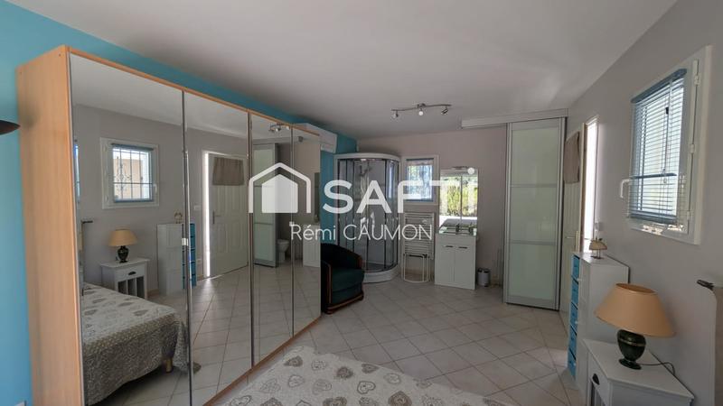 Maison - 217 m² - 9 pièces