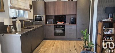 Appartement - 98 m² - 4 pièces