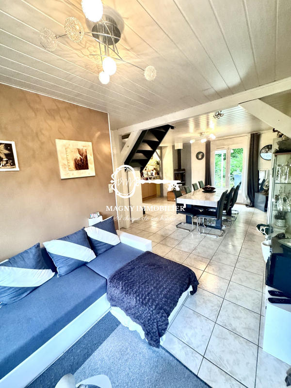 Maison traditionnelle - 100 m² - 4 pièces