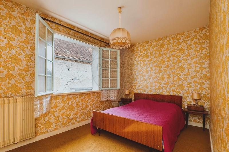 Maison - 200 m² - 7 pièces