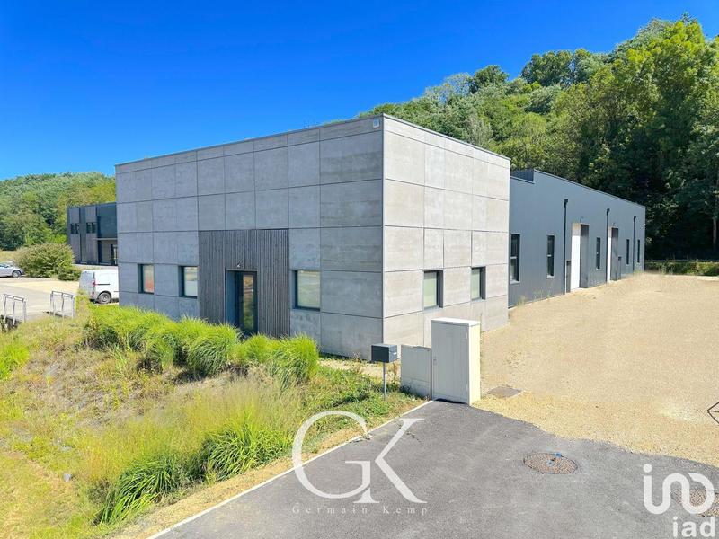 Local commercial - 1 177 m²