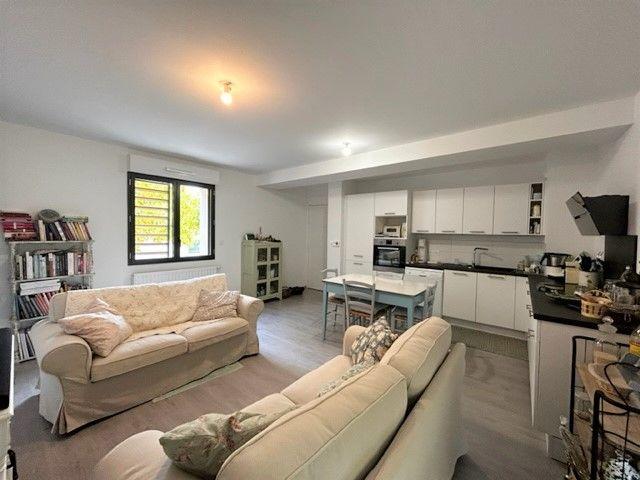 Appartement - 74 m² - 3 pièces