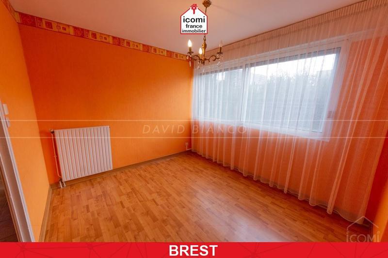 Appartement - 100 m² - 6 pièces