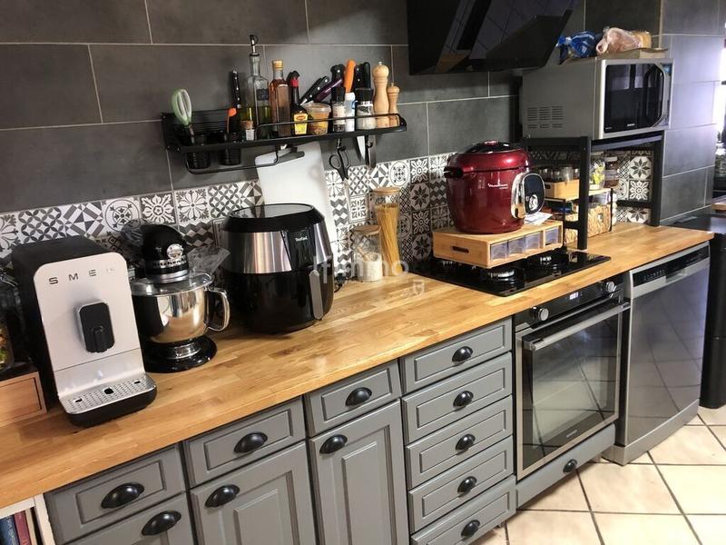 Maison - 90 m² - 5 pièces