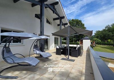 Maison - 175 m² - 5 pièces